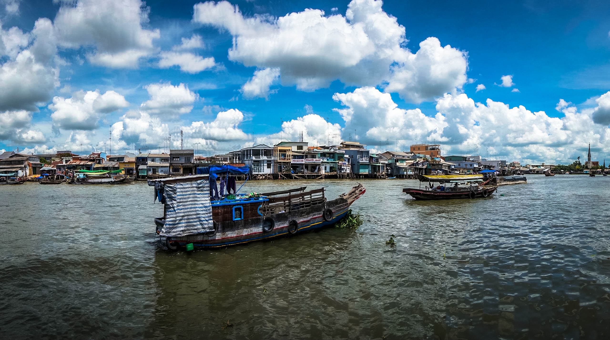 Floating Markets in Mekong