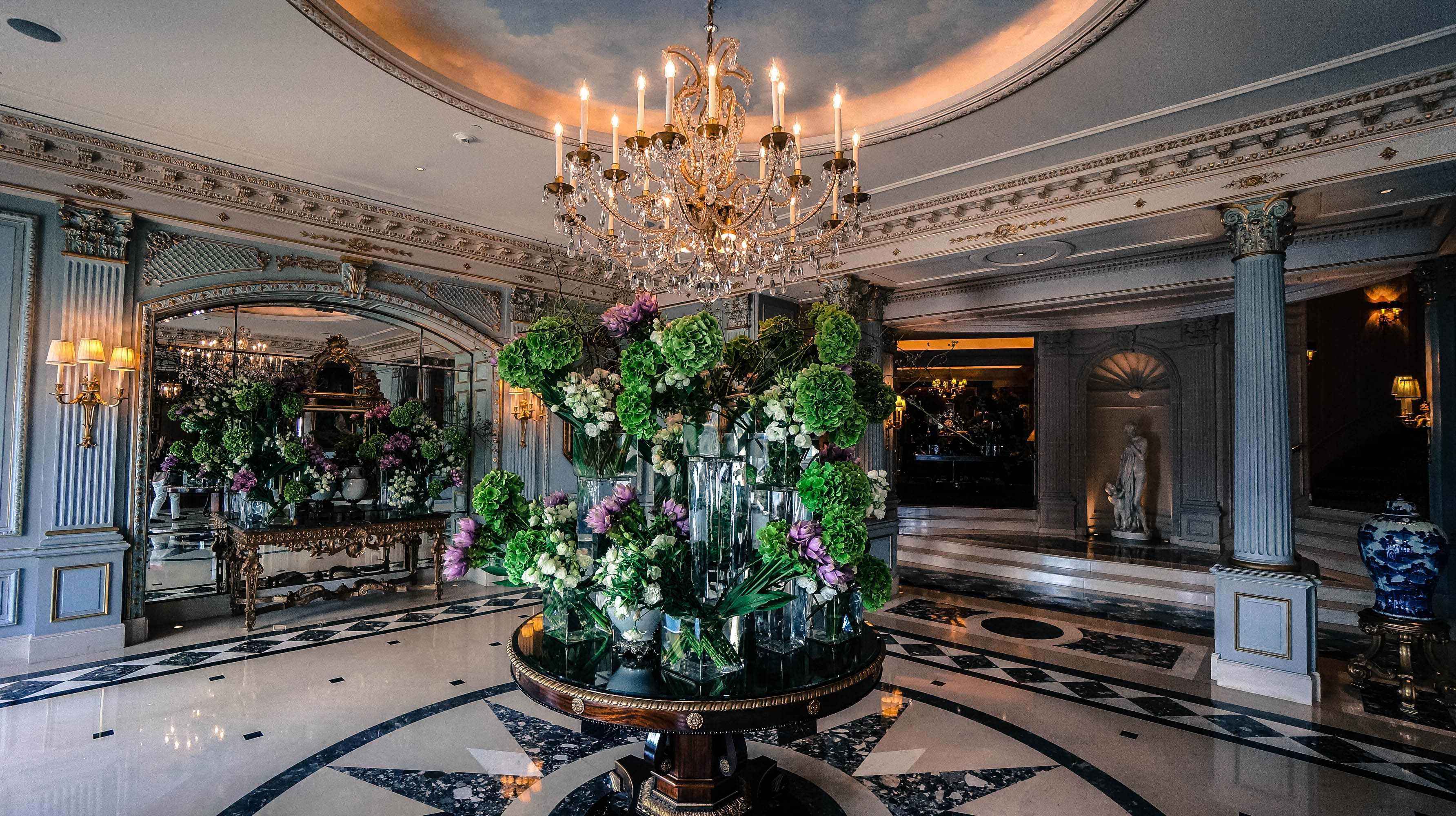Four Seasons Lobby